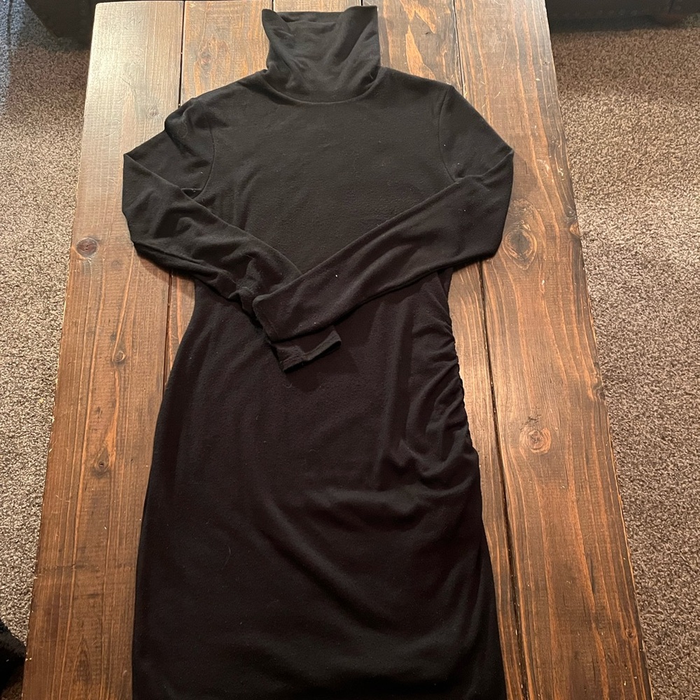 Super Flattering Fitted Turtleneck Dress from Banana Republic Size XS